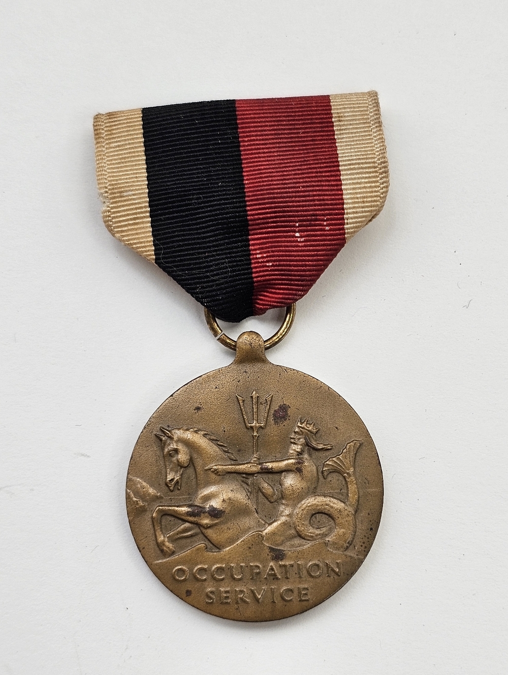 Original WWII US Navy Occupation Service Medal Bronze Neptune Sea Horse Eagle